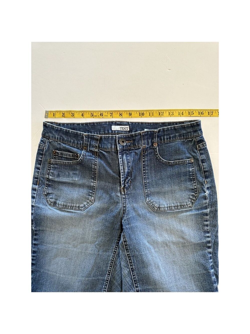 Tint Women's Denim Bermuda Short Cuffed Blue Size 12 5-Pockets Zipper Button - Picture 5 of 15